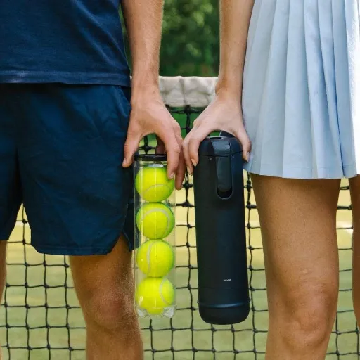 Comparing Tennis and Padel Ball Pressurizers